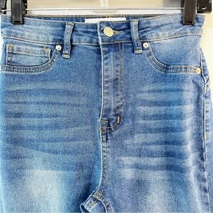 Fashion Nova Booty Lifter Blue Jeans Size 5